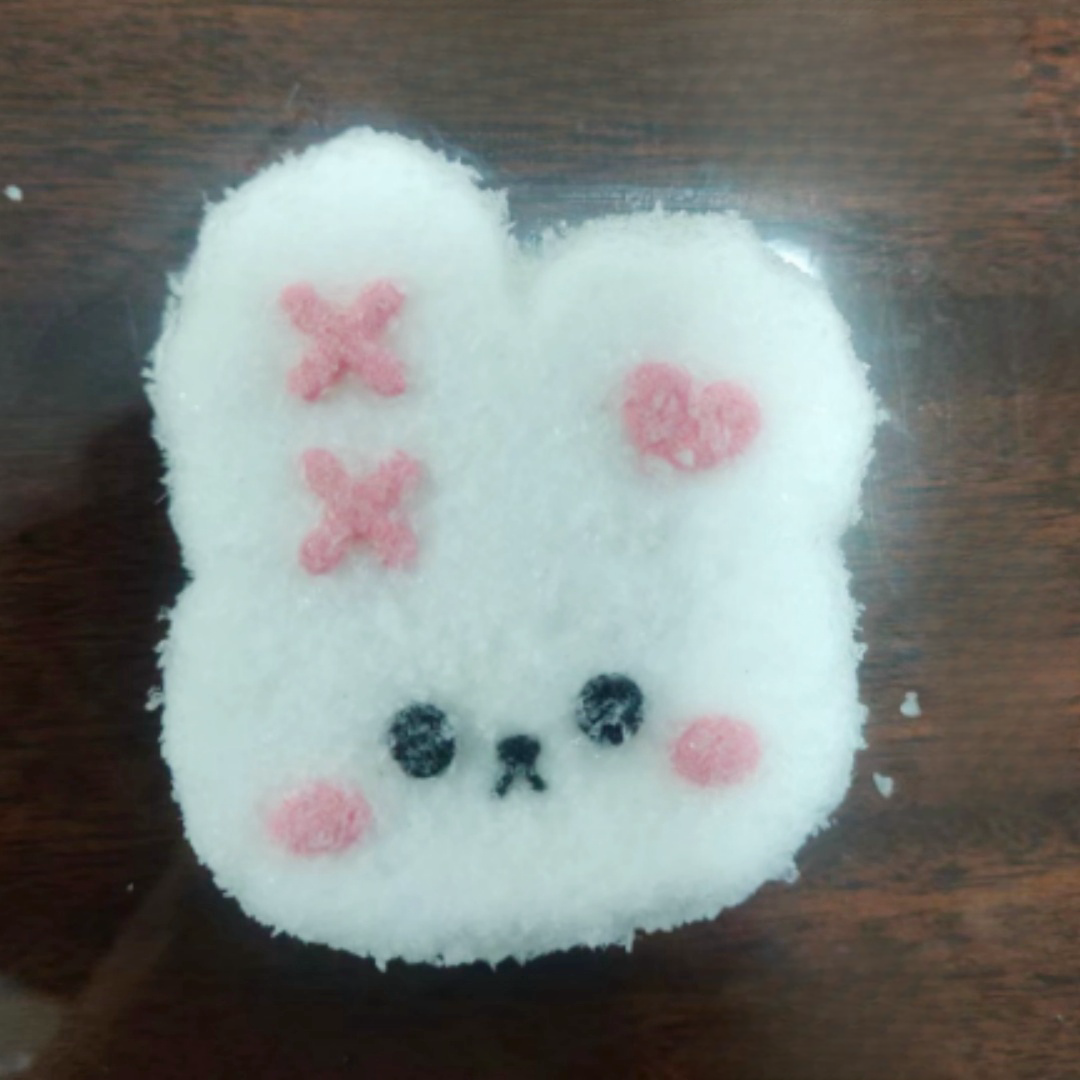 00050 Bunny Head Taba Squishy Toy